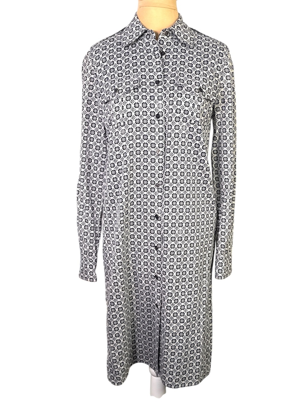 Tory Burch Size 4 Logo Print Shirt Dress Roll Tab Sleeves Button Front